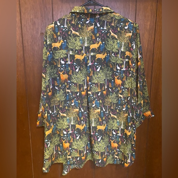 Animal Pattern Blouse - Picture 2 of 6